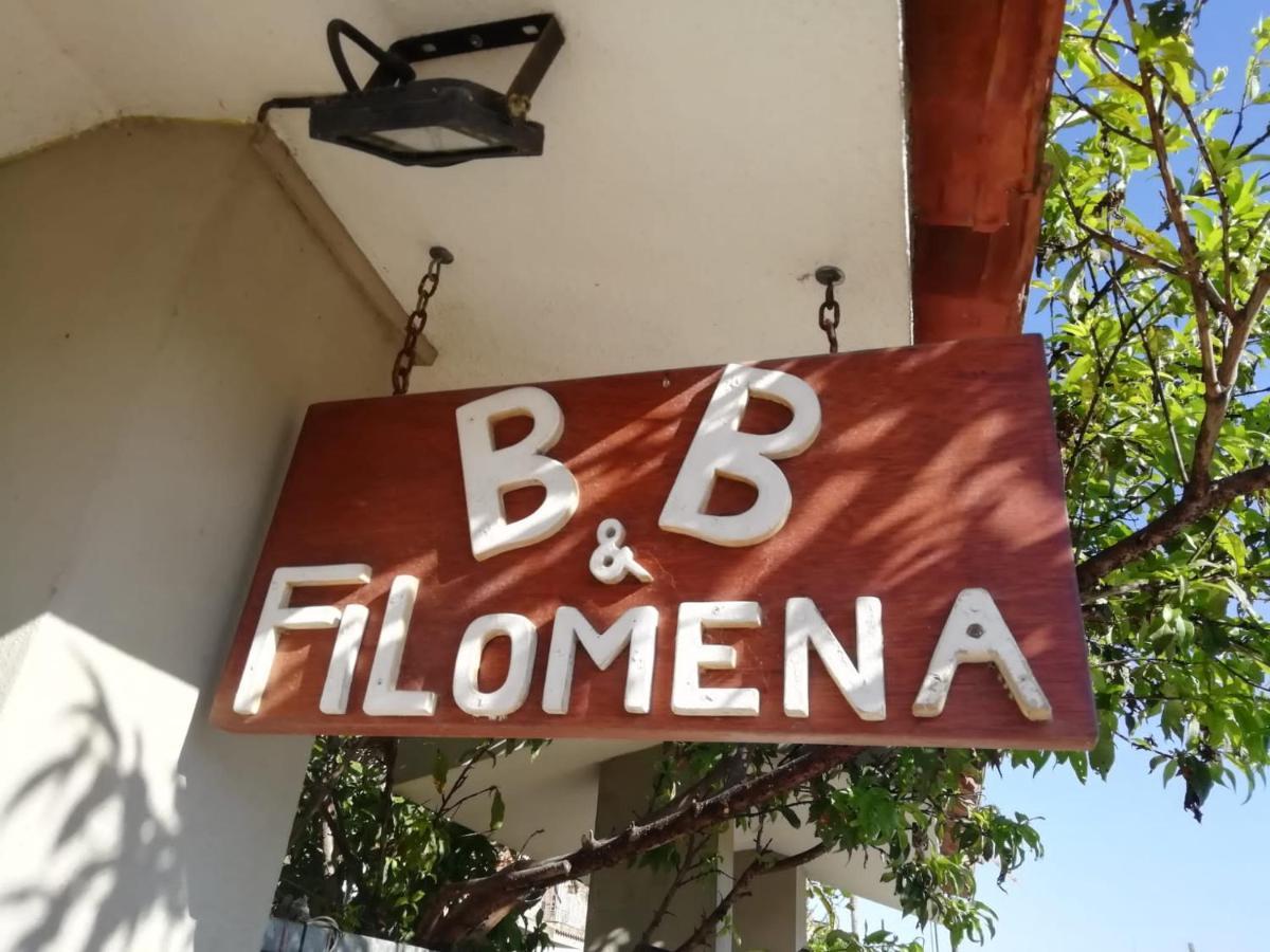 B&B Filomena Santa Giusta Exteriör bild