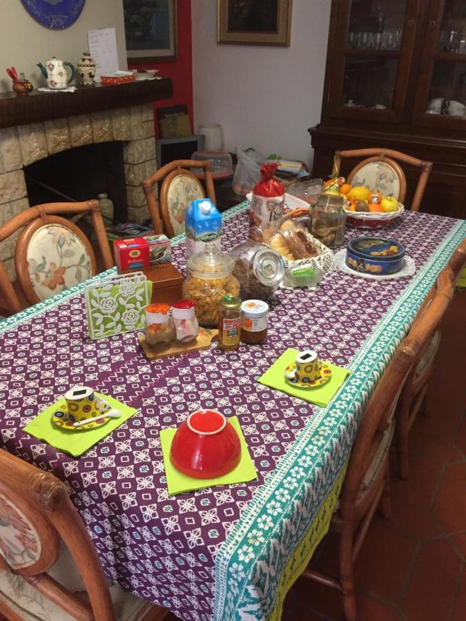 B&B Filomena Santa Giusta Exteriör bild