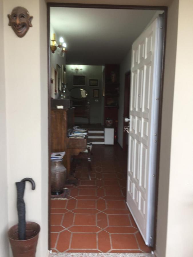 B&B Filomena Santa Giusta Exteriör bild