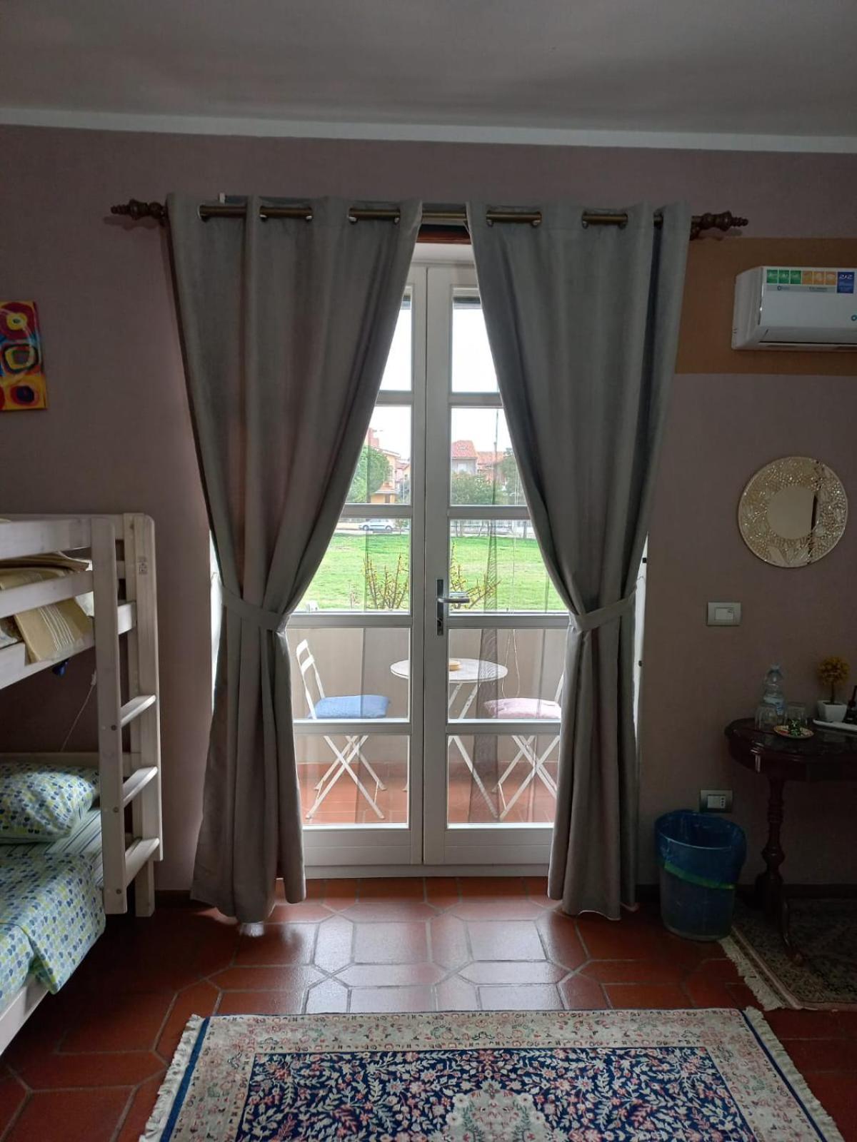 B&B Filomena Santa Giusta Exteriör bild